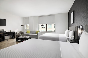 Junior Suite, 2 Queen Beds