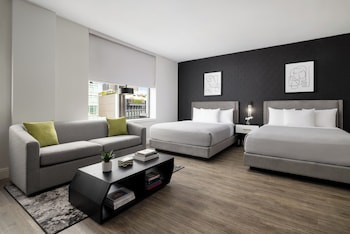 Junior Suite, 2 Queen Beds
