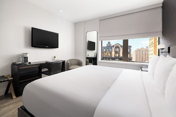 Room, 1 King Bed, City View