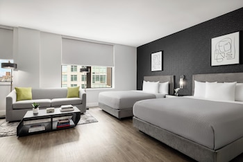 Junior Suite, 2 Queen Beds