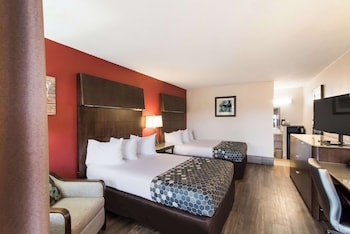 Standard Double Room, 2 Double Beds, Smoking