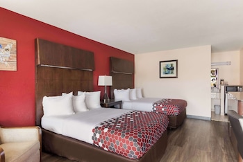 Standard Double Room, 2 Double Beds, Non Smoking