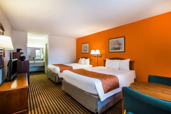 Room, 2 Queen Beds, Non Smoking (Efficiency)