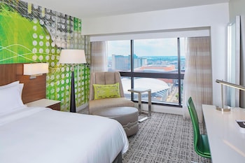 Deluxe Room, 1 King Bed (Hearing Accessible)