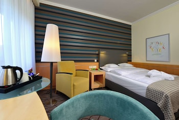 Business Room, 1 Queen Bed