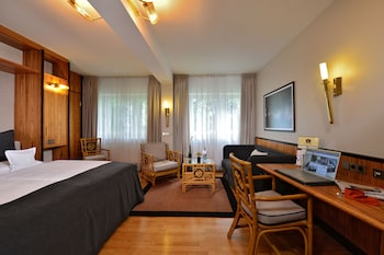 Designers-Double Room 1 Double Bed