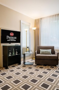 Deluxe Room, 1 Double Bed (Converts to 2 Twin Beds)