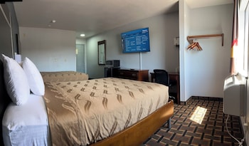 Room, 2 Double Beds, Non Smoking