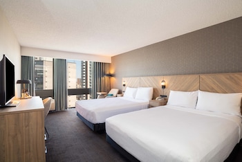 Premium Room, 2 Queen Beds, City View (High Floor)