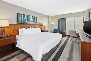 Standard Room, 1 King Bed