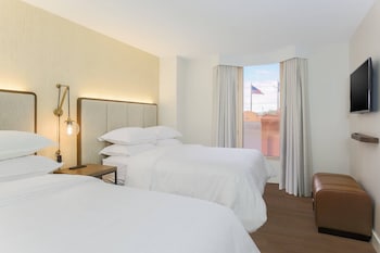 Suite, Multiple Beds