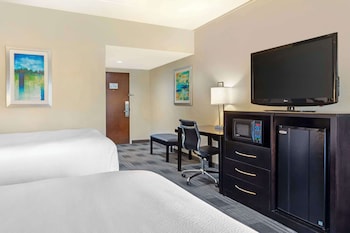 Standard Room, 2 Queen Beds, Non Smoking, Refrigerator & Microwave