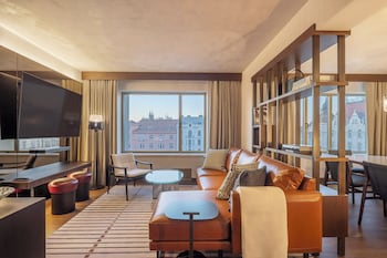 Signature Suite, 1 King Bed