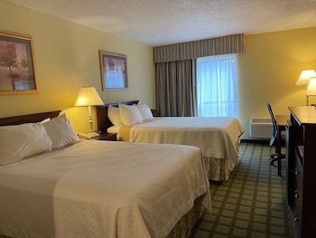 Room, 2 Double Beds, Non Smoking, Tower (North)