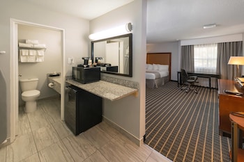 Suite, Multiple Beds, Non Smoking