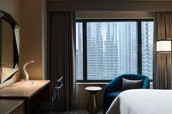 Room, 2 Double Beds, River View