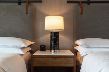 Club Room, 2 Double Beds