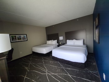 Room, 2 Queen Beds, Accessible, Non Smoking (Accessible Tub)