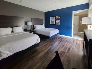 Room, 2 Queen Beds, Accessible, Non Smoking (Accessible Tub)