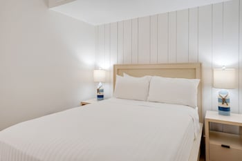 Oceanview Two-Bedroom Suite (Accessible)