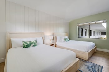 Two Queen Deluxe Suite