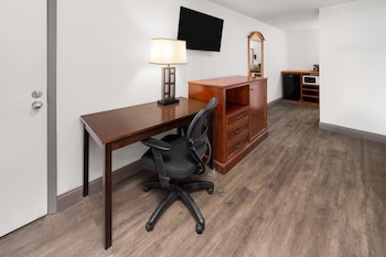 Room, 2 Queen Beds, Non Smoking