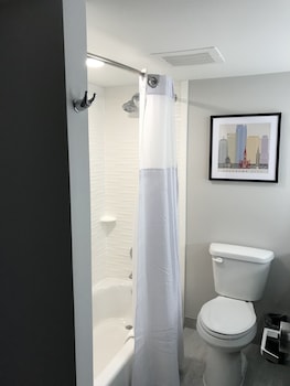 Room, 2 Queen Beds, Non Smoking (Upgrade)