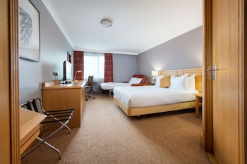 Family Room, 1 Queen Bed