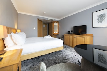 Deluxe Room, 1 Queen Bed