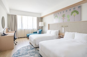 Deluxe Room, City View
