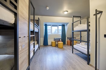 8-Bed Room (Bunk Beds only)