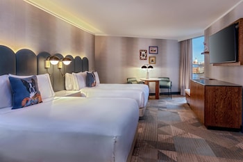 Deluxe Room, 2 Double Beds, River View