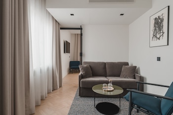 Art Deco Suite