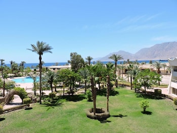 Standard Twin Room with Pool and Sea View