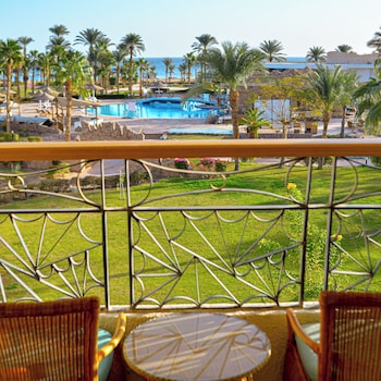 Standard Twin Room with Pool and Sea View