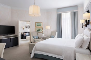 Junior Suite, 1 Bedroom, Courtyard View