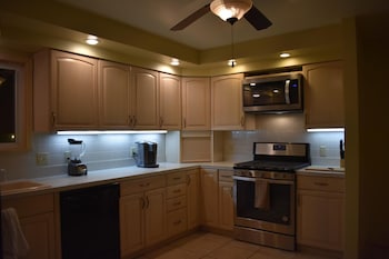 Family House, 3 Bedrooms, Non Smoking, Mountain View