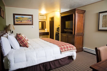 Classic Room, 1 Queen Bed