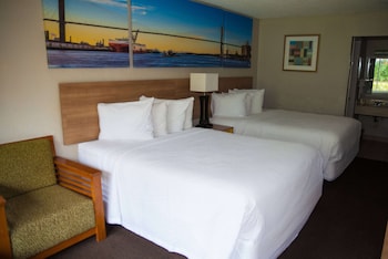 Room, 2 Queen Beds, Non Smoking