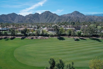 Room, 2 Queen Beds, Golf View