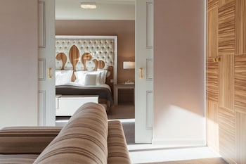 Grand Suite, Lake View (80 m²)