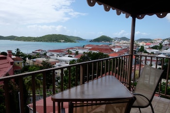 Superior Room, 1 Queen Bed, Private Bathroom, Harbor View