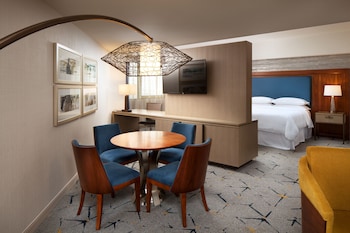 Executive Suite, 1 King Bed
