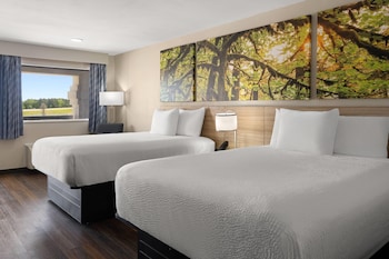 Room, 2 Queen Beds, Smoking