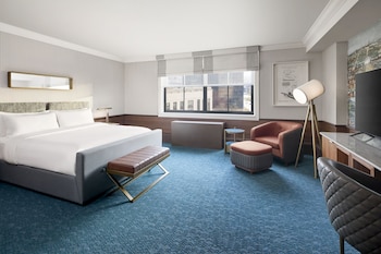 Room, 1 King Bed (Hearing Accessible)