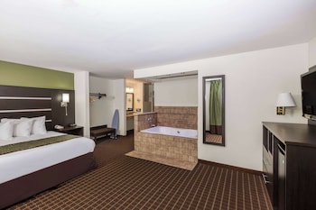 Studio Suite, 1 King Bed, Non Smoking