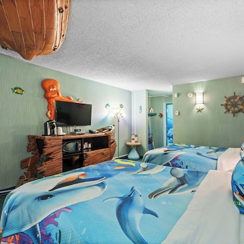Room, 2 Queen Beds, Non Smoking (Under The Sea Theme)