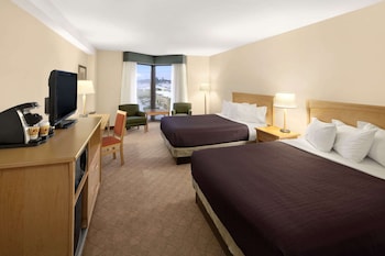 Room, 2 Queen Beds, Non Smoking, Tower
