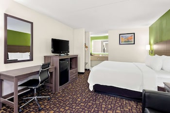 Standard Room, 1 King Bed, Non Smoking