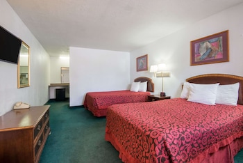 Double Room, 2 Double Beds